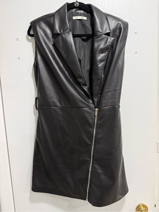 Dex Jackets & Blazers - Dex Black Sleeveless Faux-Leather Zip Dress Coat